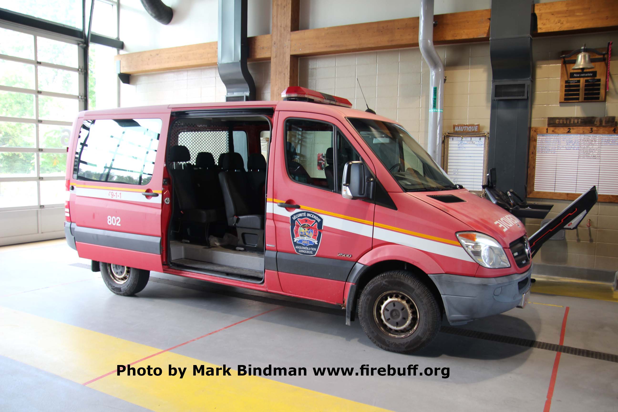 Van 802 (additional personnel for nautical operations)
